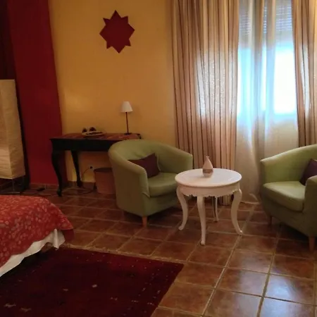 Hotell Sierra Quilama -top 3 En Alojamientos-junto A La Alberca 3*